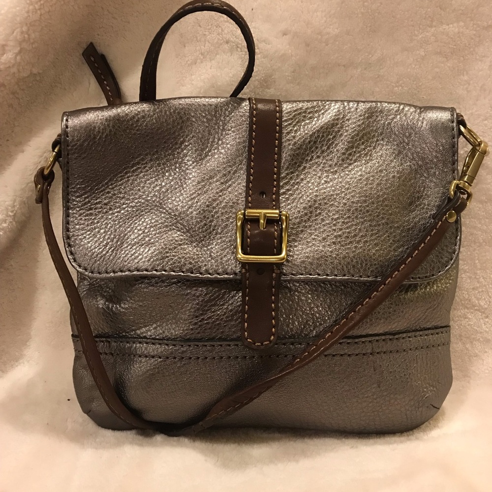 Fossil Crossbody Metallic Silver and Brown